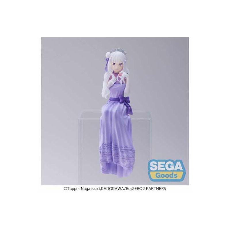 Re:Zero Figura - Perching Emilia (Dressed-Up Party)